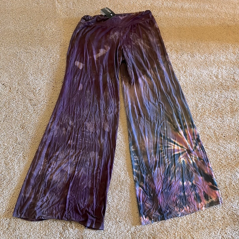 NWT Brightly Twisted palazzo pants